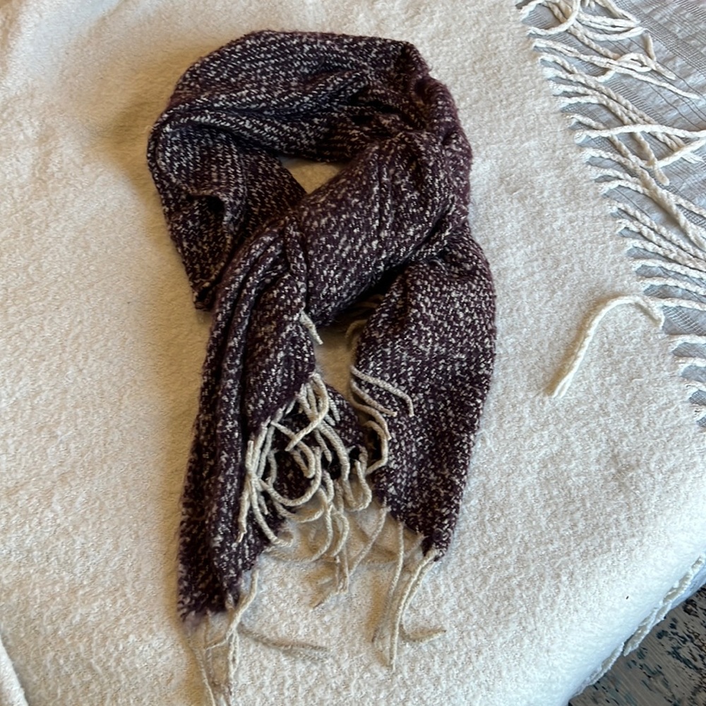 ❄️**NEW** Loft Extra Wide Cozy Scarf - Purple and Taupe Knit with Fringe - NWT